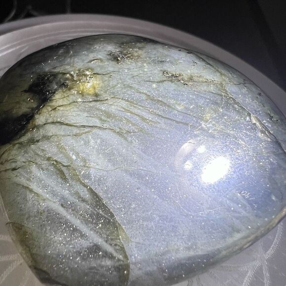 Labradorite Crystal Chunky Heart Carving (Imperfect) - Picture 3 of 13
